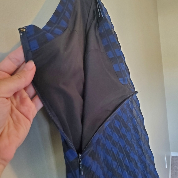 Club Monaco Pleated Midi Skirt - Picture 6 of 6